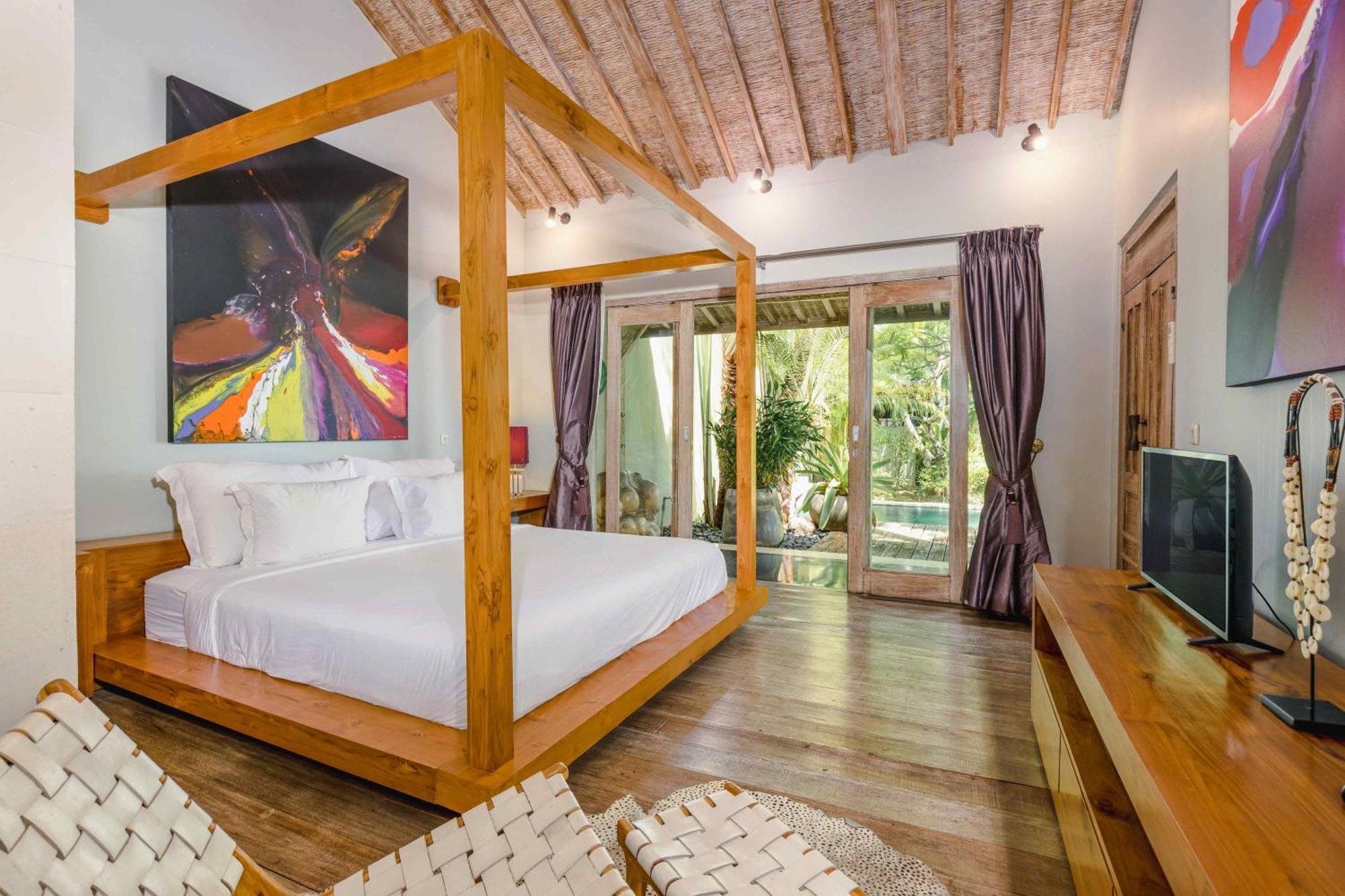 Villa Cinta Damai - Stunning & Stylish 4Br Luxury Villa In The Heart Of Seminyak, Just A 10-Min Walk To The Beach Exterior photo